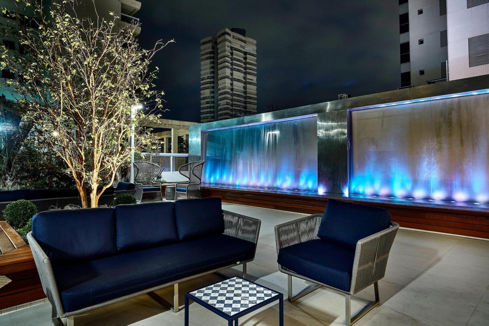 Sheraton Santos Hotel Kültér fotó The rooftop lounge at the W New York - Union Square